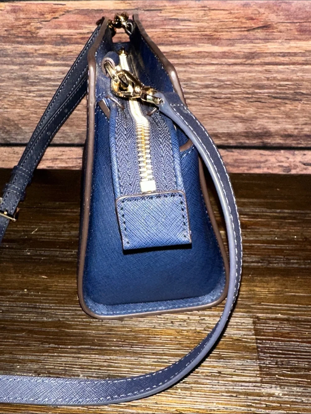 Michael Kors Selma Medium Messenger Navy Saffiano Crossbody with Gold Hardware